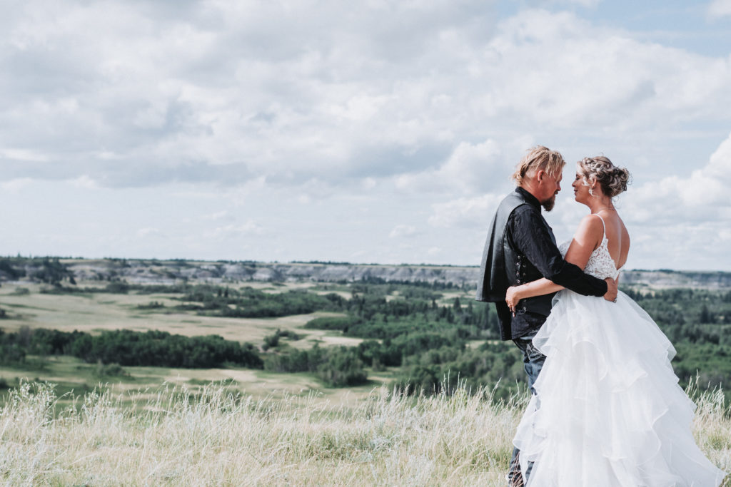 Great Wedding Photography Locations in Red Deer AB