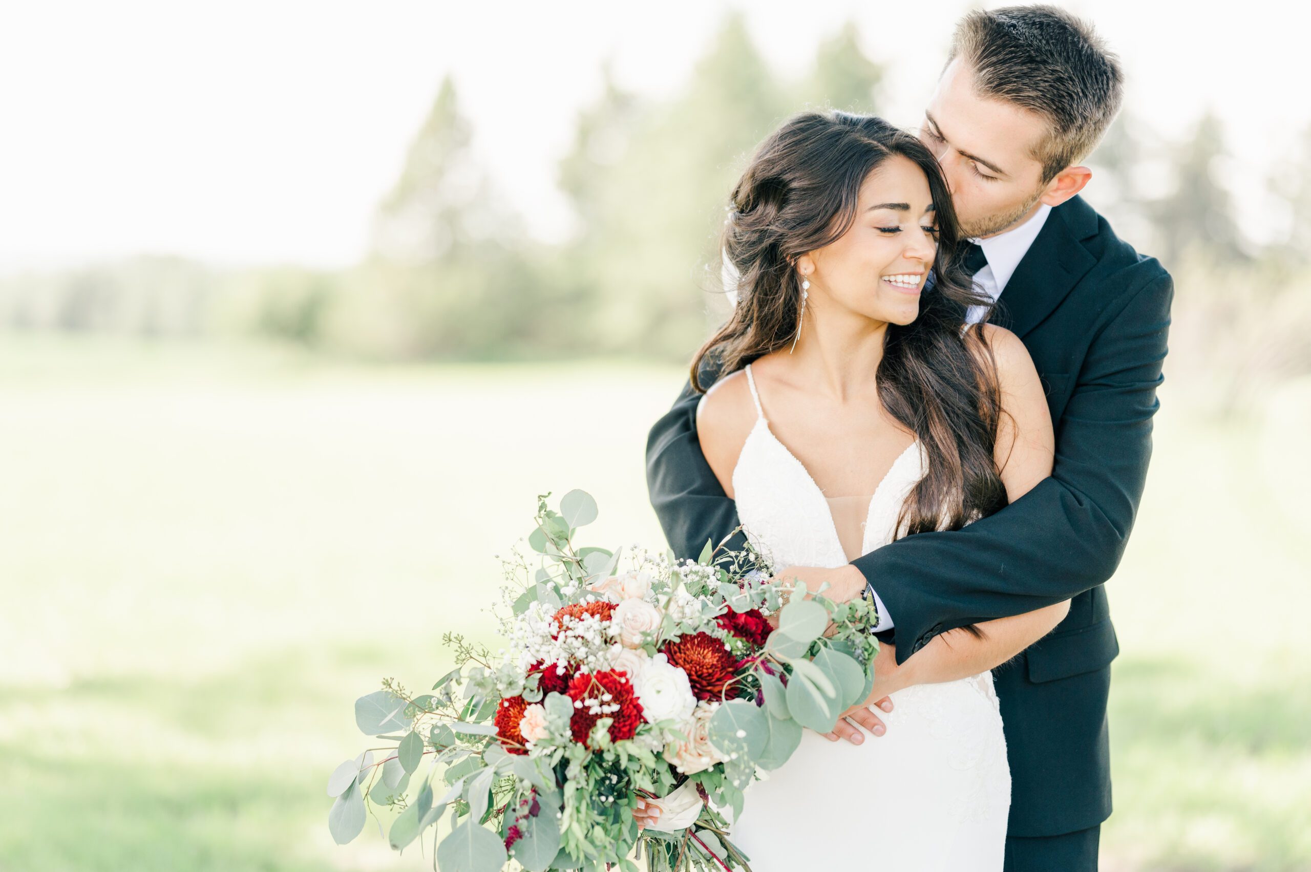 How to create an Alberta wedding budget